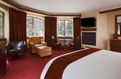 Vail Hotel | Relax and Recharge! Mountain View Near Gondola One, Hot Tub, On-site Restaurant!