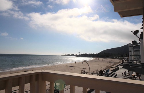 Faria Beach Casa | Relájate y renuévate en nuestra casa frente al mar