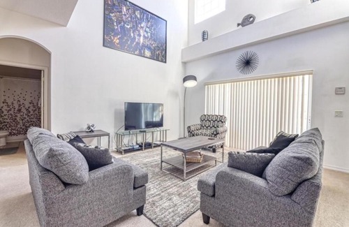 Highgate Park Casa | Relax and Unwind at Highgate Park home