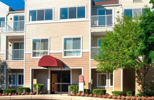 Westborough Casa | Relax and Unwind! Free Parking, Onsite Swimming Pool, Pet-friendly Property