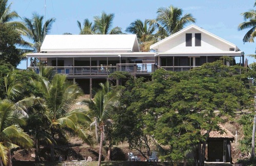 Nananu-i-Ra Casa | Relájese y descanse en el paraíso - absoluta casa de vacaciones frente a la playa