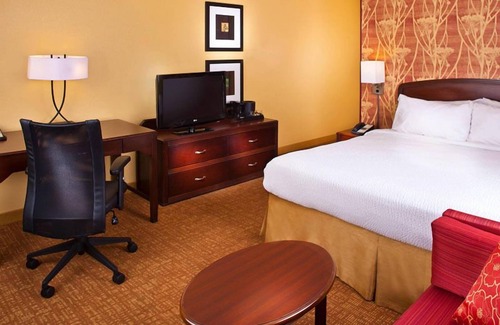 Crestline Heights Casa | Relax and Unwind! Pet-Friendly Property, Onsite Pool, Free Parking