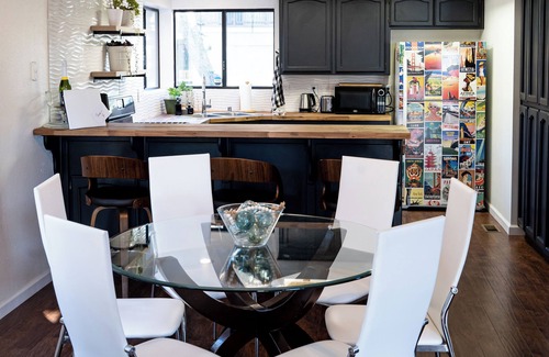 Oak Shores Cabina | Relax at our Charming Lake Casita at Lake Nacimiento <3 Oak Shores Amenities