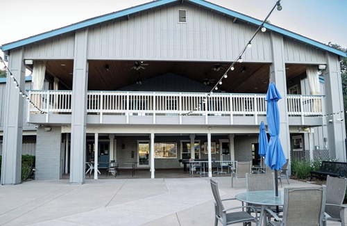 Oak Shores Cabina | Relax at our Charming Lake Casita at Lake Nacimiento <3 Oak Shores Amenities