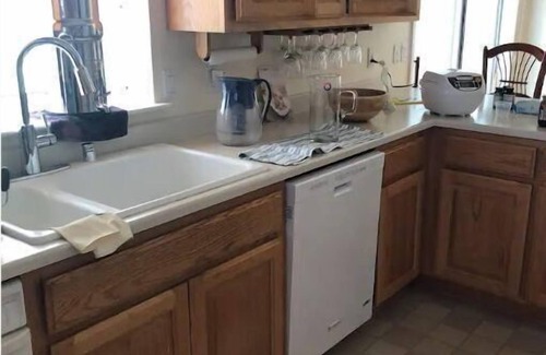 Middletown Otro | Relax at our Middletown Farm Stay, just a hop away from Calistoga Hot Springs