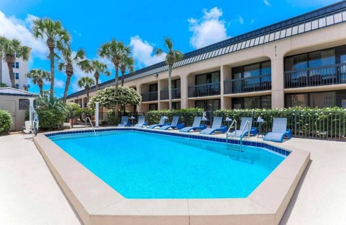 Fort Walton Beach - Destin Casa | Relax at our beachfront hotel in Fort Walton