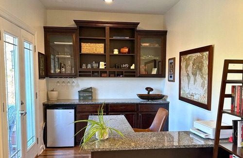 Whispering Pines Casa | Relax at this lake-front AND golf-front home for the US OPEN!
