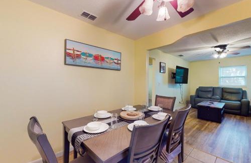 Tampa Casa | Relax Away in Tampa Bay