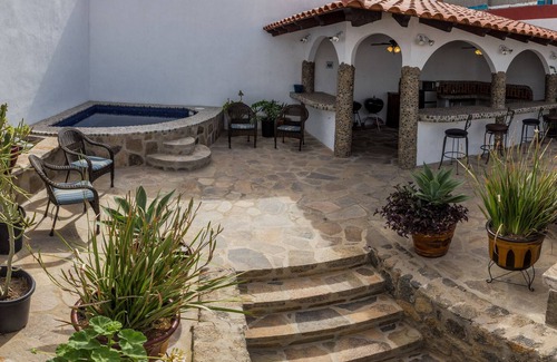 La Fonda Casa | Relax Baja - Casa con vista al mar con playa aislada, jacuzzi privado y piscina comunitaria