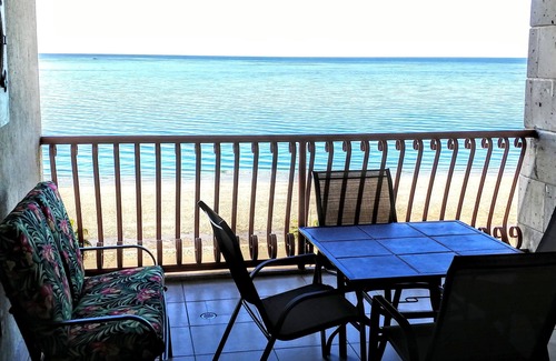 La Choya Condominio | ¡¡¡Relajarse!!! Ubicación frente a la playa con una hermosa vista al mar ... ¡Ahora disponible!