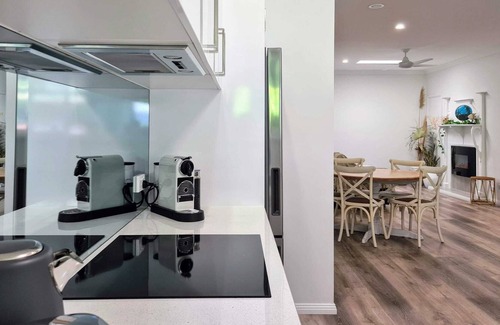 Koolewong Casa | Relax Central Coast 3-Bed Haven Eleusis by the Bay