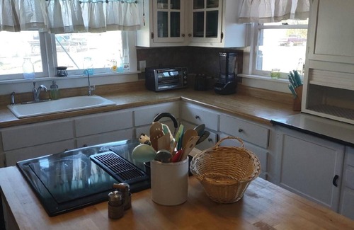 Beaufort Casa | Relax Down East in this home near Beaufort & Cape Lookout