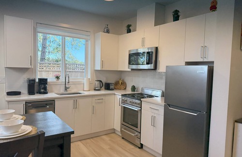 Langford Apartamento | Relax & Explore – Cozy Suite Near Victoria