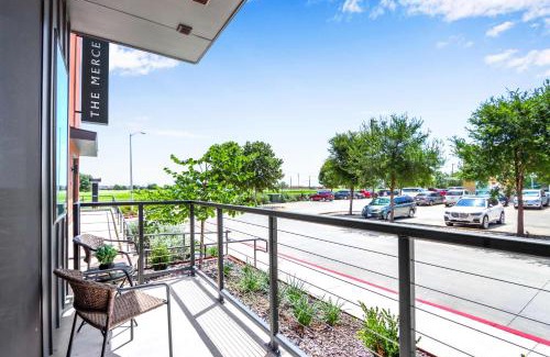 New Braunfels Casa | Relax in a Luxe Resort-Style Condo