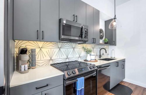 New Braunfels Casa | Relax in a Luxe Resort-Style Condo