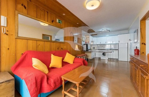 Arenas del Mar Apartamento | Relax in El Médano's Modern Sea View Apartment