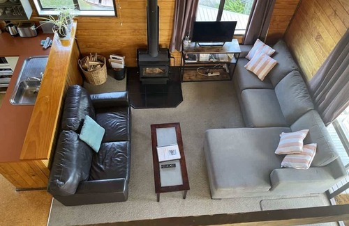Two Mile Bay Casa | Relax in Hawai - Lake views and just a 2 minute walk to the lake edge