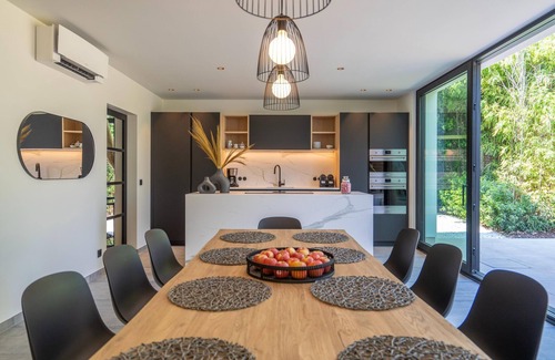 Kortrijk Casa | Relájese en el lujo de Kortrijk