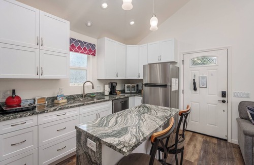 West Sedona Cabaña | Relax in Luxury! ✯ Privacy ✯ Great Amenities!