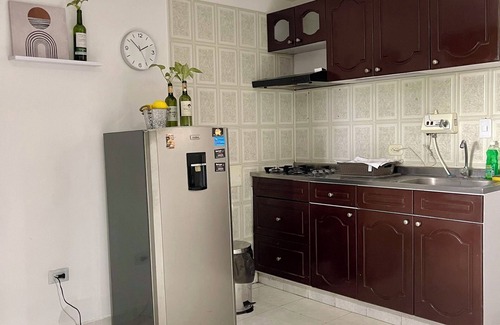 Neiva Apartamento | Relax in Neiva: Modern apartment with bathtub close to Clinica Abner Lozano