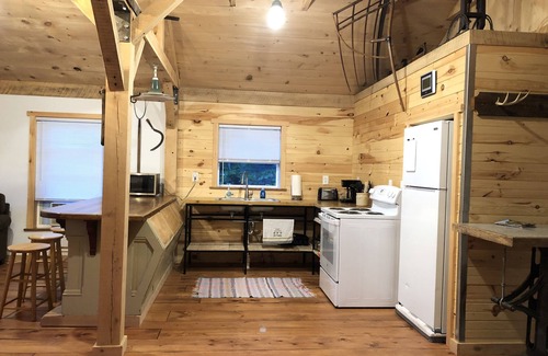 Everett Cabina | Relax in peace along the Juniata River