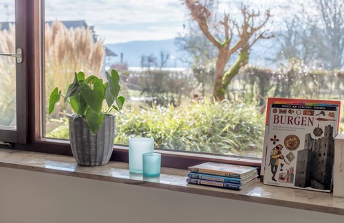 Gaienhofen Apartamento | Relax in the “Haus am See” apartment - your retreat in Gaienhofen!