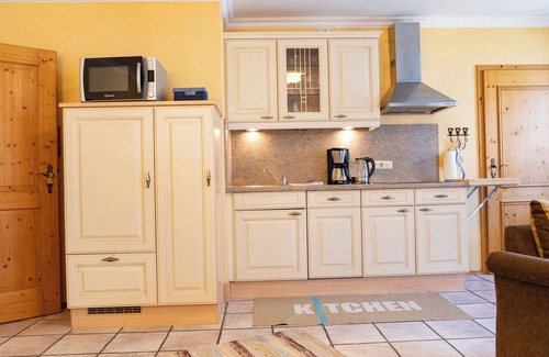 Obergrainau Apartamento | Relax in the Heart of the Alps: Holiday Apartment in Haus Alpenstern "Almrausch"
