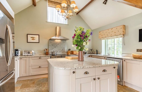 Thirsk Cabaña | 5 bedroom accommodation in Felixkirk, near Thirsk