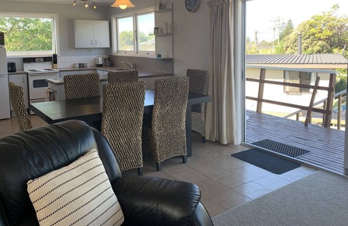 Waimarama Casa | Relax in Waimaz