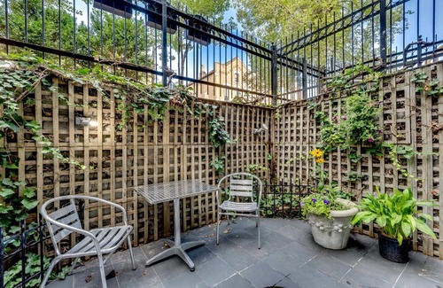 Pulaski Park Apartamento | Relax in Winter Park - You Will LOVE the Garden Access and the Classic, Comfortable Feeling apts
