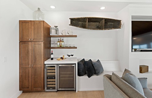 Bid-a-wee Beach Casa | "Relax N' Unwine" Private Beach Access & Pool