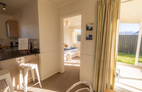 Twizel Cabaña | Relax on Rata Cottage 1
