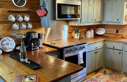 Mentone Cabina | Relax & Recharge @ Cottonwood Cabin-Lookout Mountain/Mentone Brow-front Retreat