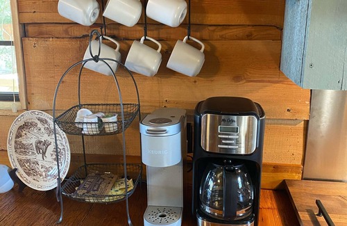 Mentone Cabina | Relax & Recharge @ Cottonwood Cabin-Lookout Mountain/Mentone Brow-front Retreat