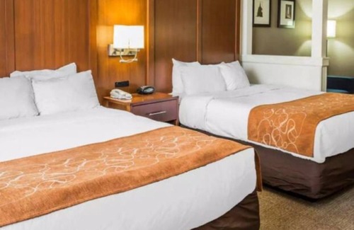 Waldorf Casa | Relax, Recharge, Rejoice!! 2 Queen Beds- 12