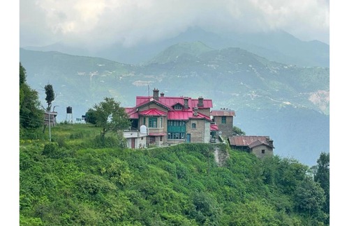 Shyamkhet Villa | Just Naturals Wellness Resort Nainital