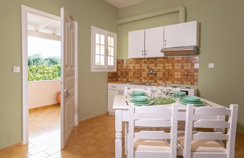 Roda Apartamento | Relax Studios IREMIA - 1st floor apartment