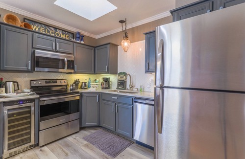Denison Casa | Relax & Unwind at The Sedalia on Main