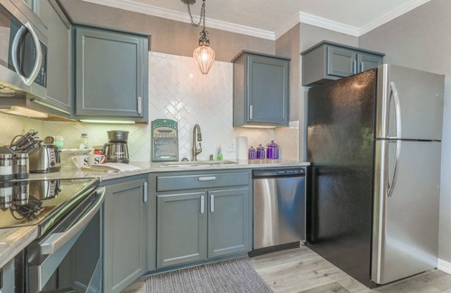 Denison Casa | Relax & Unwind at The Sedalia on Main
