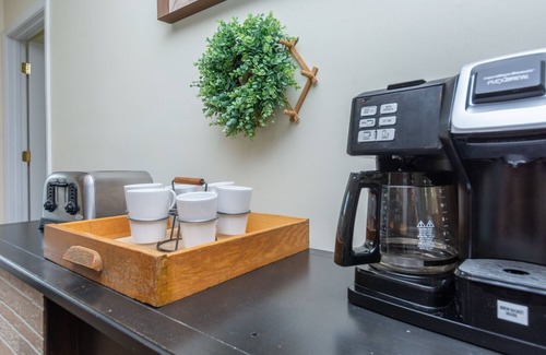 Thomasville Casa | Relax & Unwind at Your Home Away From Home.