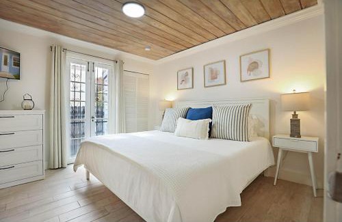 Old Northwood Historic District Casa | Relax & Unwind Pool Retreat 2 Bed 2 Bath