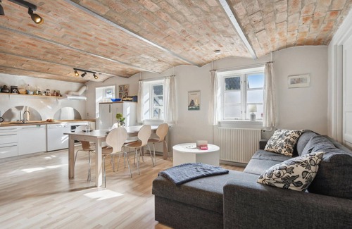 Ringkobing Apartamento | Relax with your family in this cozy vacation home in a West Jutland farmhouse.