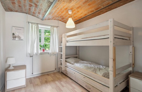 Ringkobing Apartamento | Relax with your family in this cozy vacation home in a West Jutland farmhouse.