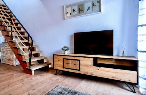 Schoenwald Apartamento | RelaxApartments BLACK FOREST Moments - Maisonette-Wohnung mit Sonnenbalkon, schnelles Internet, Nähe Triberger Wasserfälle, für bis zu 4 Personen