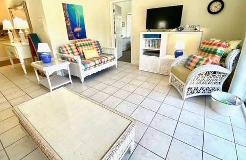 Treasure Beach Village Casa | RELAXATION AWAITS YOU in this beautifully furnished home