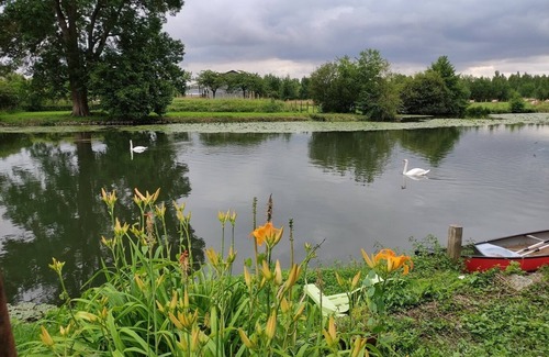 Les Roches-l'Eveque Casa | Relaxation on the banks of the Loir, Gite1