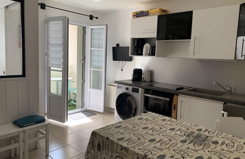 La Flotte Apartamento | Relaxation in a residence with swimming pool in La Flotte en Ré