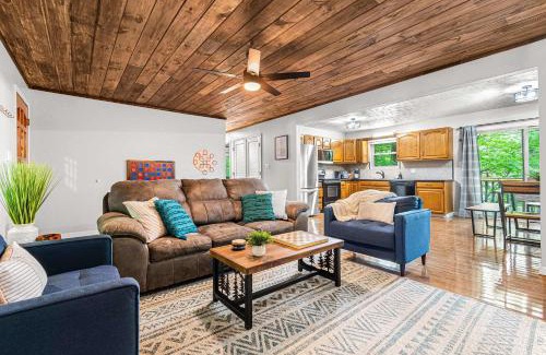 Sevierville Casa | Relaxation Station Your Mountain Retreat