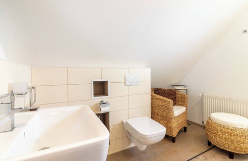 Wangerland Apartamento | Relaxation with "Deichblick Hooksiel" - your vacation apartment by the North Sea