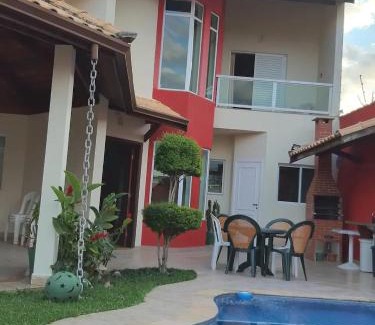 Jardim Imperador Casa | Relaxe num sobrado com piscina